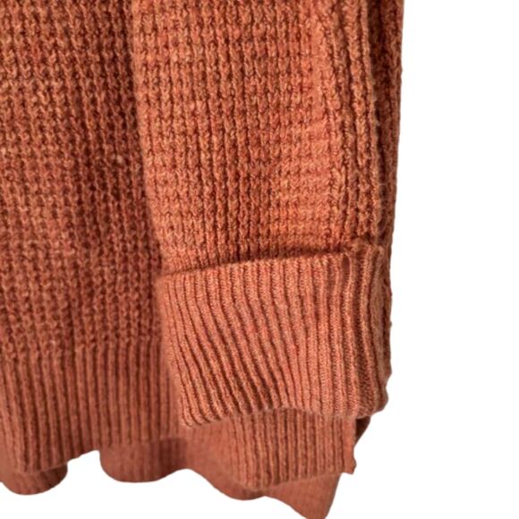 If It Were Me Woman's XS Waffle Knit High Low Cuffed Sleeve V Neck Sweater #Y - Picture 4 of 6